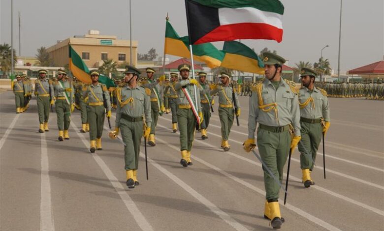 الضباط الجامعيين