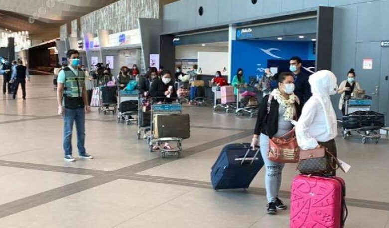 العمالة المنزلية