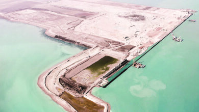 ميناء مبارك الكبير