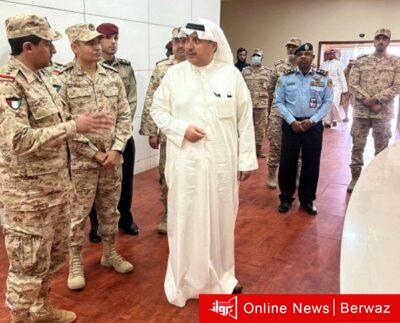 وزير الدفاع يزور لسلاح الإشارة ومركز عمليات القوة البرية