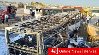 حريق حافلات في ساحة على طريق كبد