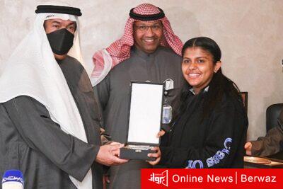 وزير التربية يكرم الطالبات الفائزات بمسابقة مناهزات اللغة العربية