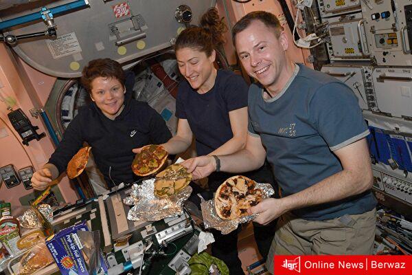 طعام رواد الفضاء