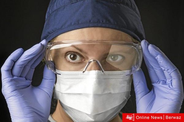 علاقة أوميكرون بالعين