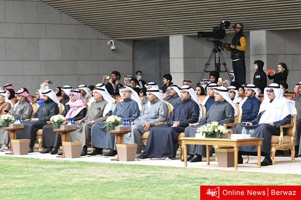 رئيس مجلس الوزراء يدشن الإحتفالات بالأعياد الوطنية بمركز الشيخ جابر الثقافي