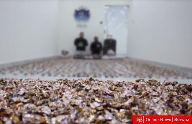 المتهمين مع المضبوطات من مخدر الحشيش