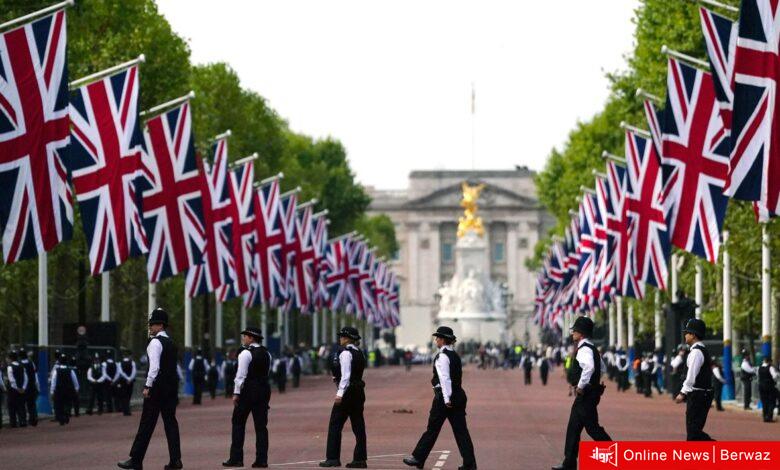 الملكة إليزابيث