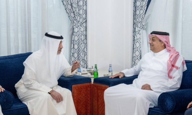 وزير الدفاع اليوسف