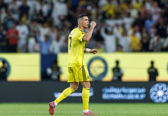 رونالدو يتعملق ويقود النصر لفوز قاتل في دوري روشن