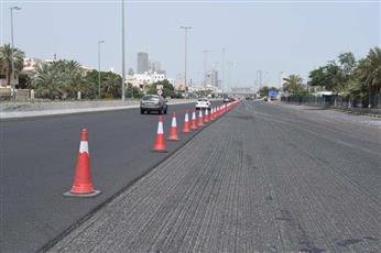 وزارة الأشغال تعرض إنجازاتها وخطط مشاريع النقل المستقبلية